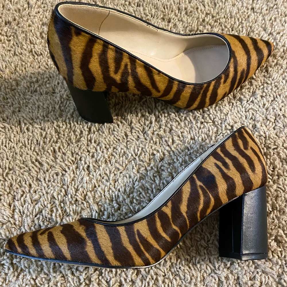 Marc Fisher Tiger-Print Brown & Black Block Heel Pumps